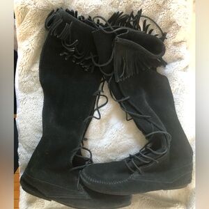 Minnetonka moccasins Classic tall fring Black Suede Women's Boots